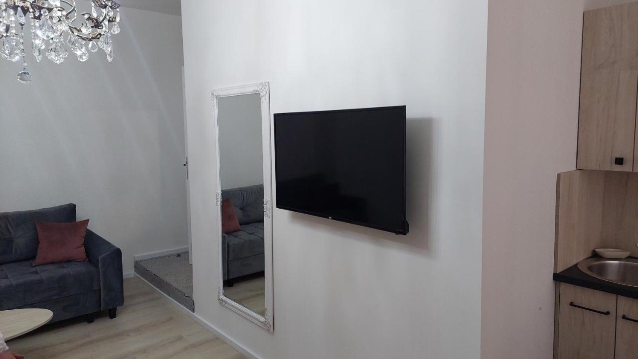 Apartments Artee Free Garage Parking Sarajevo Exterior photo