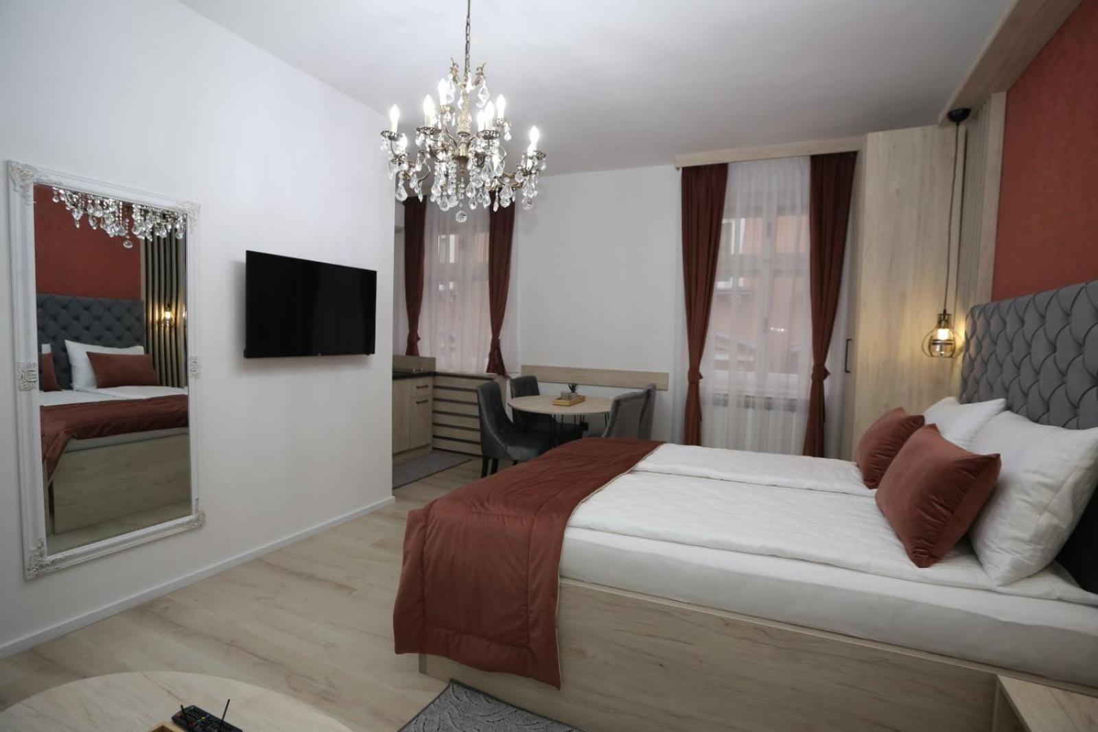 Apartments Artee Free Garage Parking Sarajevo Room photo